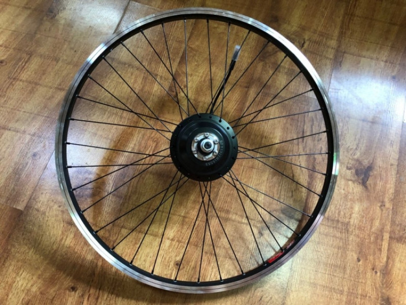 Мотор-колесо 26' заднее Bafang 350W редукторное под диск или V-brake фото 1 &mdash; Средства Индивидуальной Мобильности