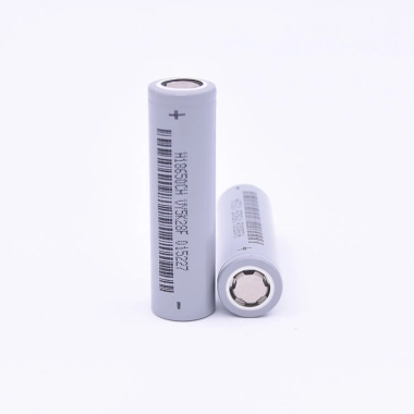 Аккумулятор незащищенный 3,6V Li-ion BAK H18650CH 2,6Ah 10A 18650 &mdash; sim03.shop
